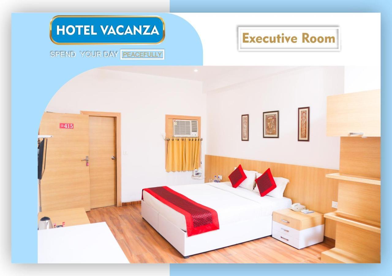 Fabexpress Vacanza Noida Bagian luar foto